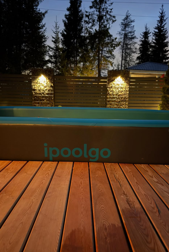 Piscina Gonfiabile Rettangolare Semi-Interrata 5x3x1.5 metri, spessore 15 cm.