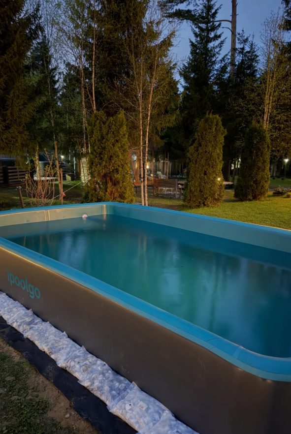 Piscina  Gonfiabile Rettangolare Semi-Interrata 6x3x1.5 metri, spessore 15 cm.