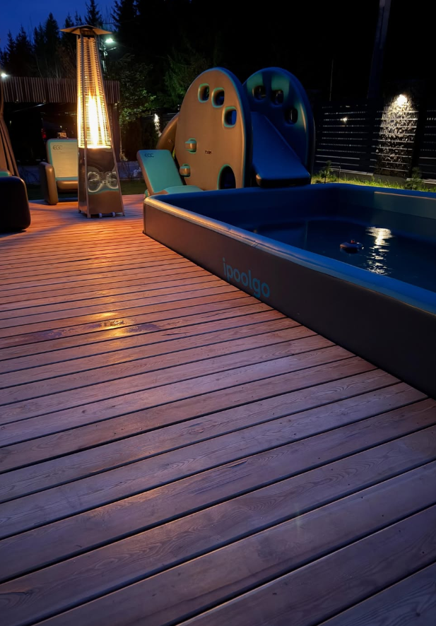 Piscina Gonfiabile Rettangolare Semi-Interrata 5x3x1.5 metri, spessore 15 cm.